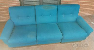 Divano a tre posti artigianale