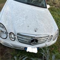 Auto intera ricambi mercedes e 280 cdi
