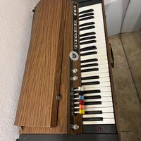 organo elettrico vintage