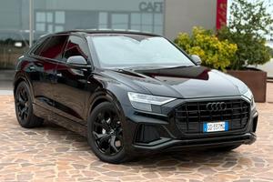 Audi Q8 45 3.0 TDI MHEV 231 CV quattro tiptronic s