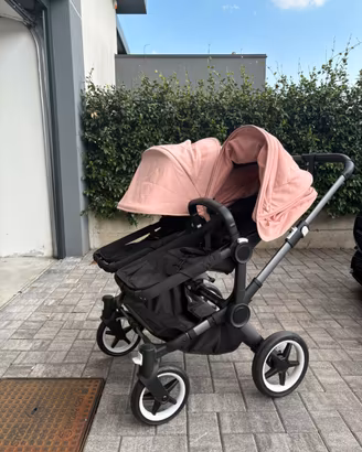 Passeggino doppio Bugaboo Donkey 5 rosa con culla