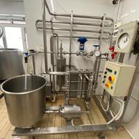 Pastorizzatore e cisterna inox per trasporto al