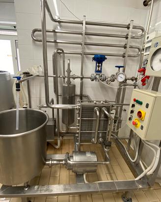 Pastorizzatore e cisterna inox per trasporto al