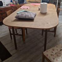 Tavolo pieghevole per feste