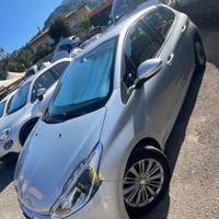 Peugeot 208 BlueHDi 75 5 porte Active