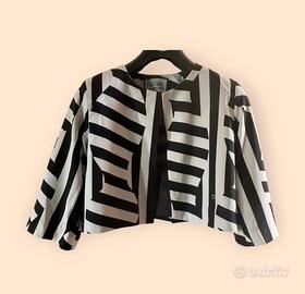 Blazer corto elegante