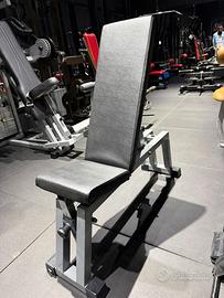 Attrezzi palestra panca regolabile technogym