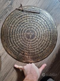 wind gong gong balinesi  nepalesi