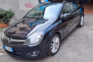 Opel Astra GTC 2.0 Turbo 170cv