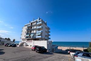 Lungo mare nord-65mq con terrazzo e posto auto