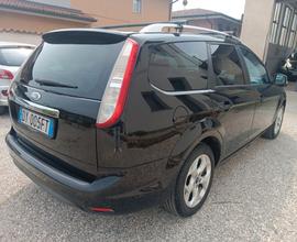 Ford Focus 2.0 GPL