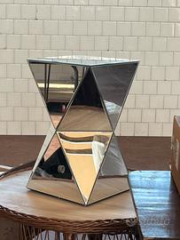 Comodino elegantissimo