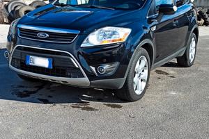Ford Kuga 4wd cambio automatico FULL OPTIONAL 