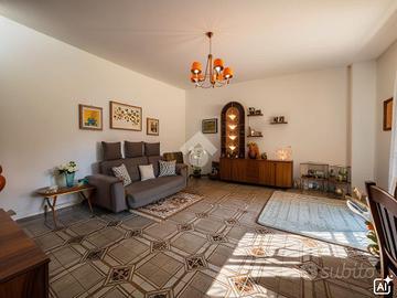 4 LOCALI A SANTA MARIA LA CARITÀ