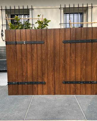 BALCONE SCURO IN PVC APERTURA CLASSICA