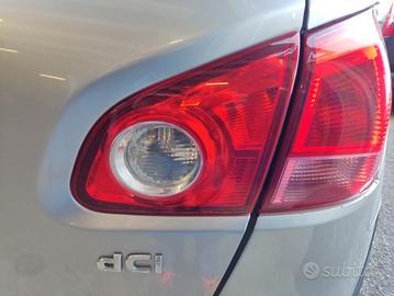 Fanale post dx int NISSAN QASHQAI del 2009