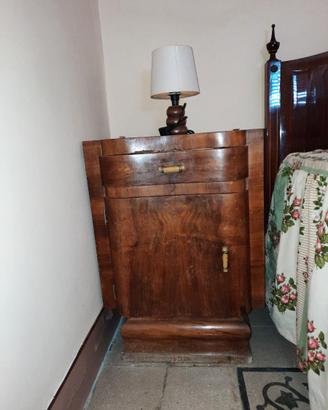 Comodini autentici 1940 con piano originale