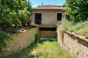 Terreno con villa unifamiliare