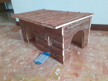 Casetta per coniglietti nuova, in legno