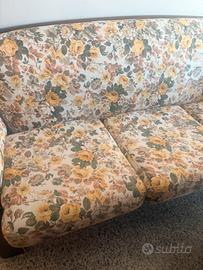 Divano in legno