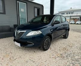 Lancia Ypsilon 0.9 TwinAir 85 CV 5 porte Metano Ec