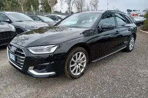 Audi A4 Avant 40 TDI quattro S tronic Business
