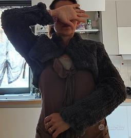 Pellicciotto coprispalle grigio 