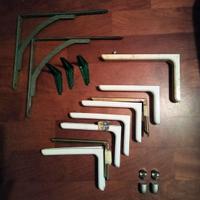 Staffe per mensole  in metallo e plastica