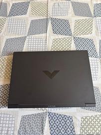Portatile da gaming victus invidia 3050 GeForce