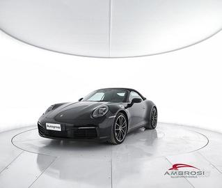 PORSCHE 992 Cabrio 3.0 Carrera auto
