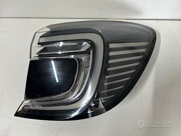 Fanale posteriore led dx sx renault captur 2020>25