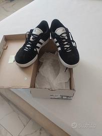 scarpa sportiva adidas