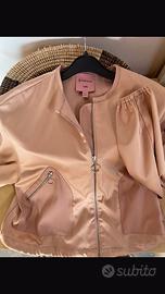 Bomber e camicia è vestito