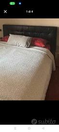 Letto matrimoniale 