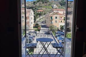 Appartamento ristrutturato Finale Ligure