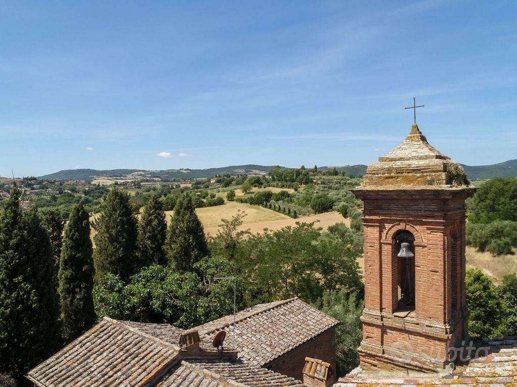 Rustico / Casale di 650 m² con più di 5 locali e b - Vista 5