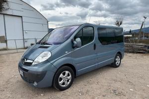 OPEL VIVARO  2.0 DIESEL 7 POSTI  KM 64000 ORIGINAL