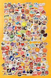 200 Adesivi colorati brand social marche nuovi