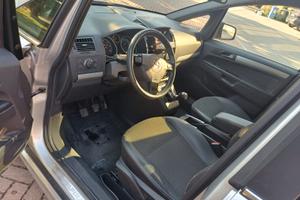 Opel Zafira 2 serie