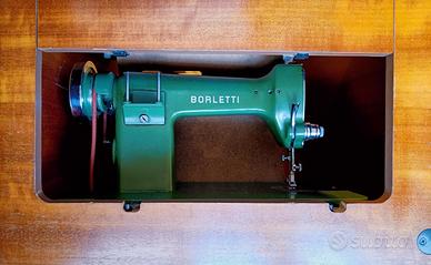 Macchina da cucire a pedale marca Borletti