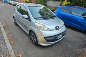 Peugeot 107 del 2006
