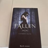 Fallen - Lauren Kate