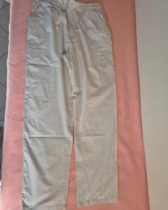 Pantaloni di cotone molto leggeri