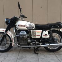 Moto Guzzi V7 - 1971