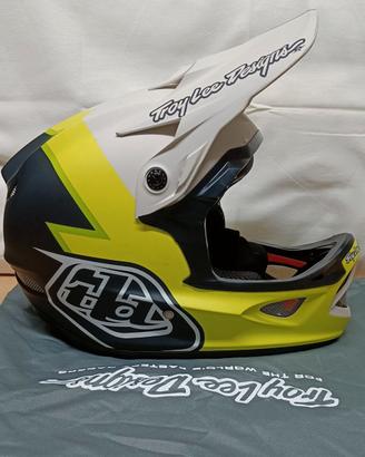 Casco Troy lee design d3