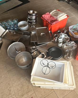 Lotto attrezzatura Cucina/Bar/Ristorazione