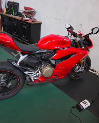 ducati panigale 1299s