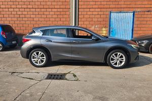 infiniti q30 15d dct premium 