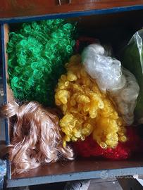 cappelli e parrucche carnevale