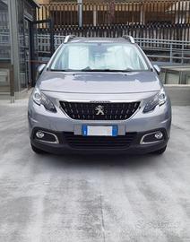 Auto Peugeot 2008